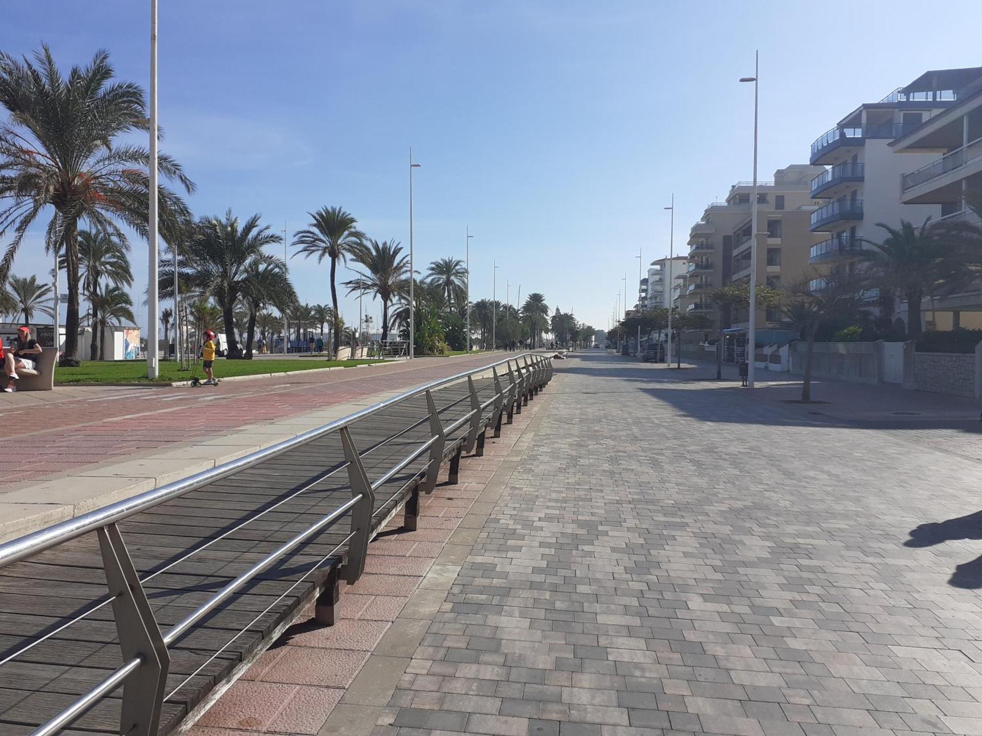 Apartament Paal Playa Solo Familias Playa de Gandia Zewnętrze zdjęcie